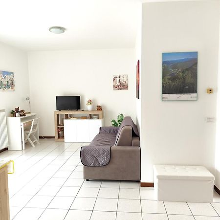 Residenza Tiziana Luino Exterior foto